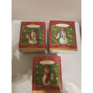 Lot Of 3 Hallmark Keepsake Ornaments Mom Dad Daughter 2001 Christmas snowman